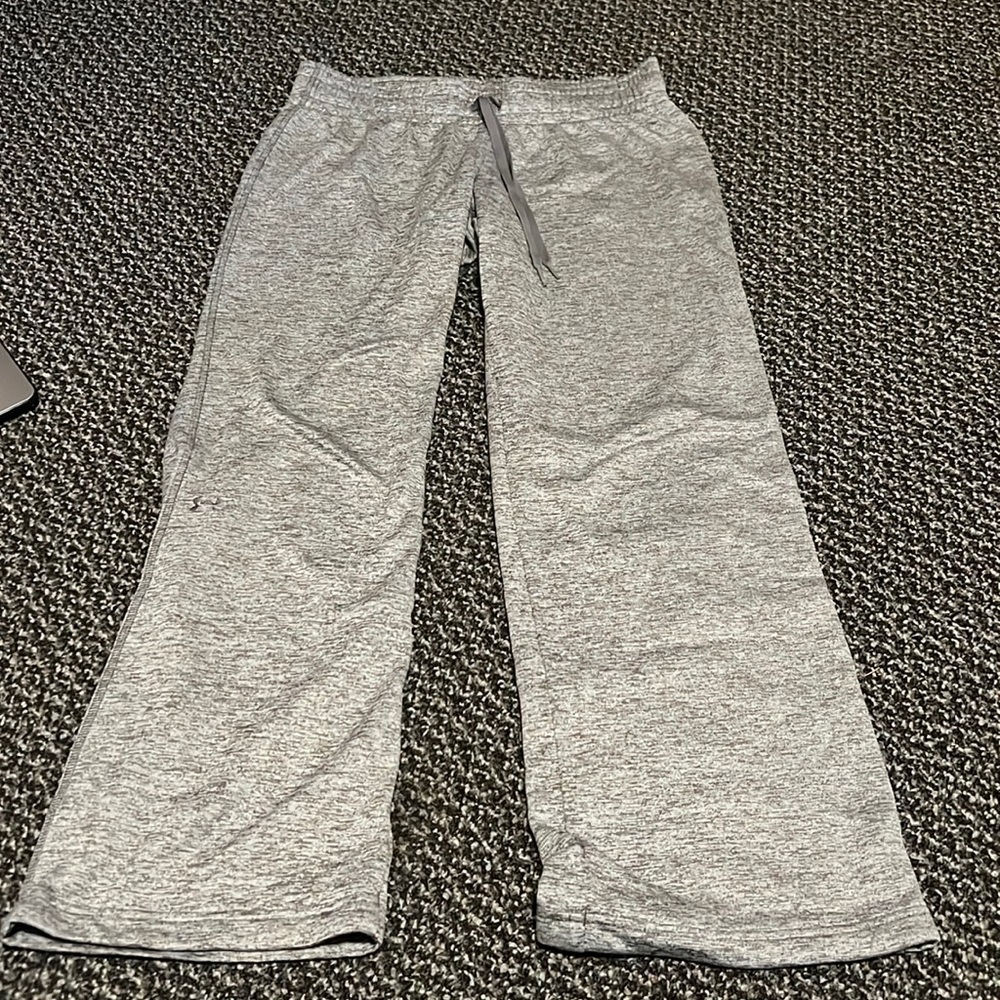 Under Armor gray sweatpants